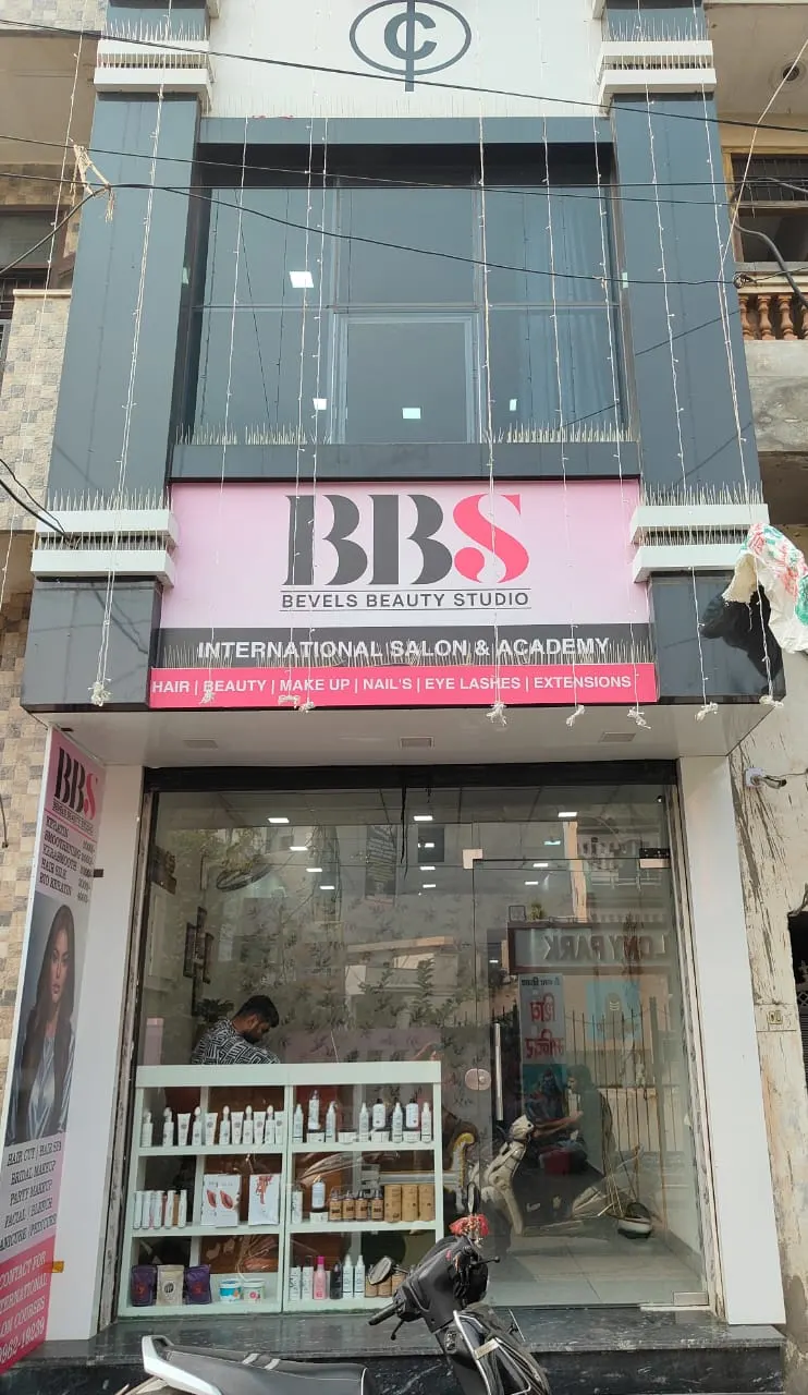 BBS International Salon & Academy